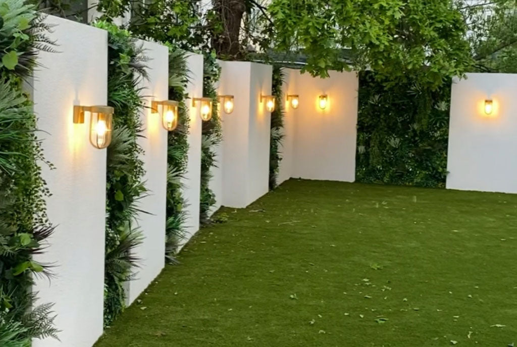 Free Marketing Gold: How Vertical gardens Can Drive User-Generated Content for Your Business