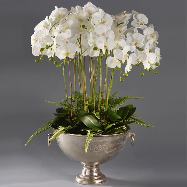 Unveiling the Hottest Artificial Flower Trends of 2023